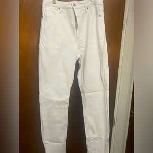Abercrombie white skinny ankle Jean with fray detail